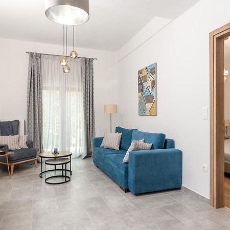 Cozy Corner - Central Stylish Apartment Волос Екстер'єр фото