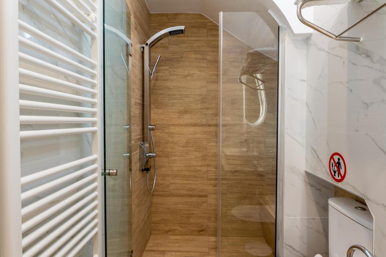 Cozy Corner - Central Stylish Apartment Волос Екстер'єр фото