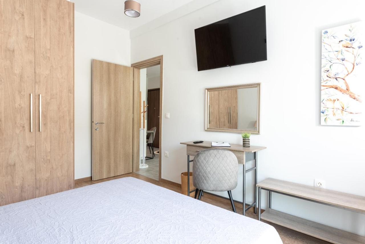 Cozy Corner - Central Stylish Apartment Волос Екстер'єр фото